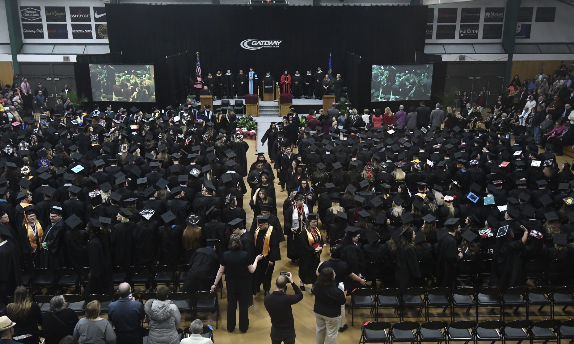 GATEWAY GRADS